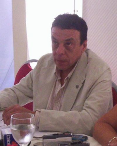 C�ffaro: �cuando entidades sociales se meten en pol�tica comprometen a sus socios�