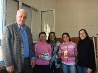 Ambrosius y su equipo visitaron a alumnos del Instituto N� 33
