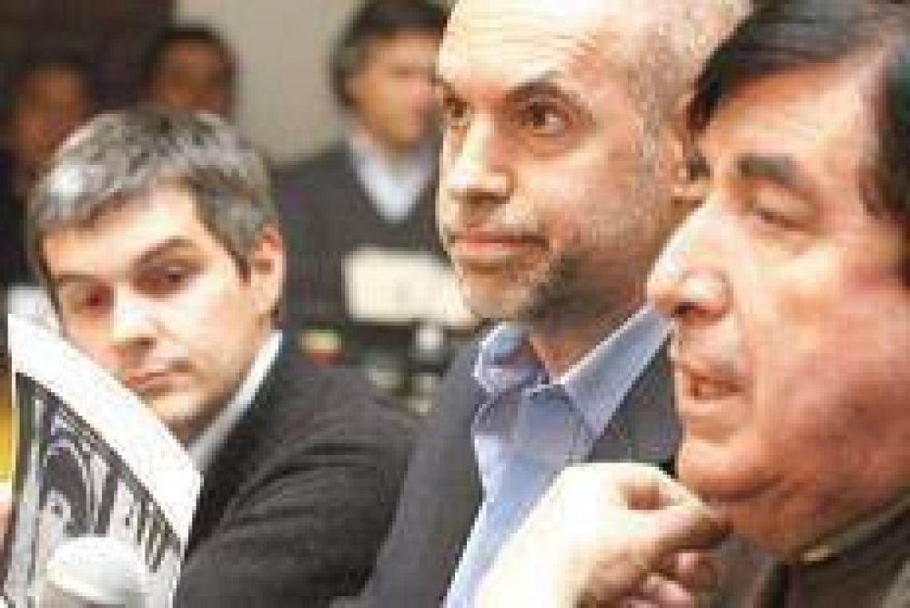 Dur�n Barba tiene un problema de papeles