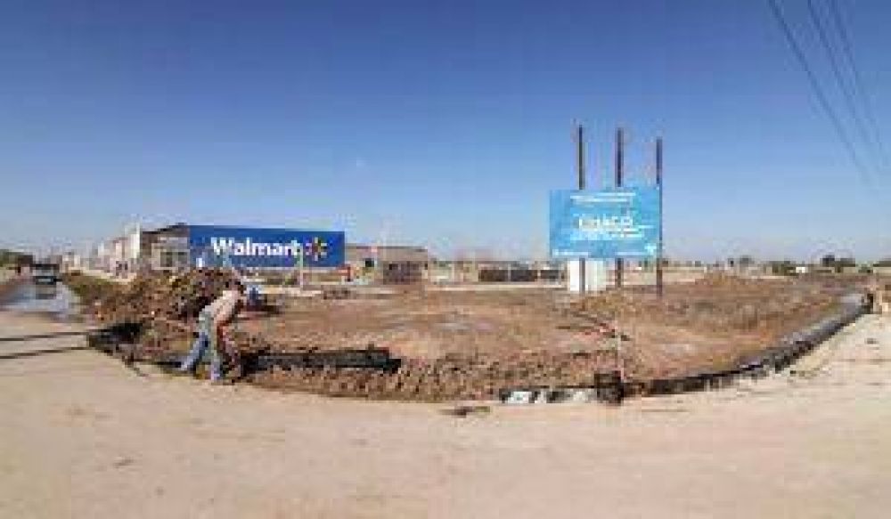 Avanzan a toda marcha la construcci�n de la colectora y la planta de Walmart