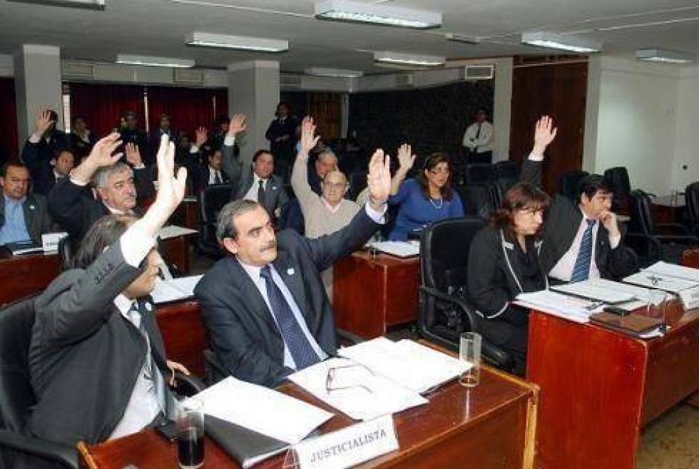 Proponen al peronismo que presenten el proyecto