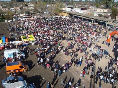  M�s de 10.000 personas vivieron la previa del 396�Aniversario de Baradero en el predio de la estaci�n