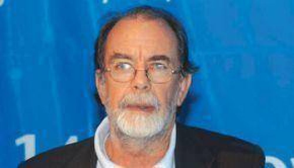 Javier Gonz�lez Fraga, el vice de Ricardo Alfons�n, de gira en Salta