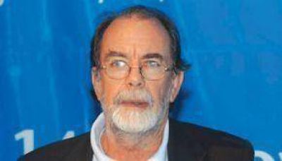 Javier Gonz�lez Fraga, el vice de Ricardo Alfons�n, de gira en Salta