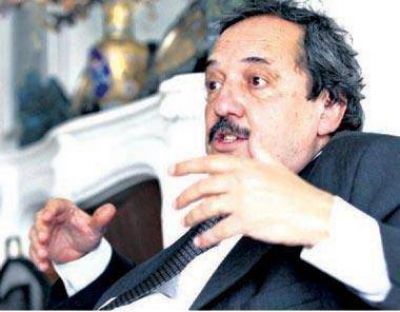 Alfons�n defendi� la posici�n de Mendoza en la Promoci�n  