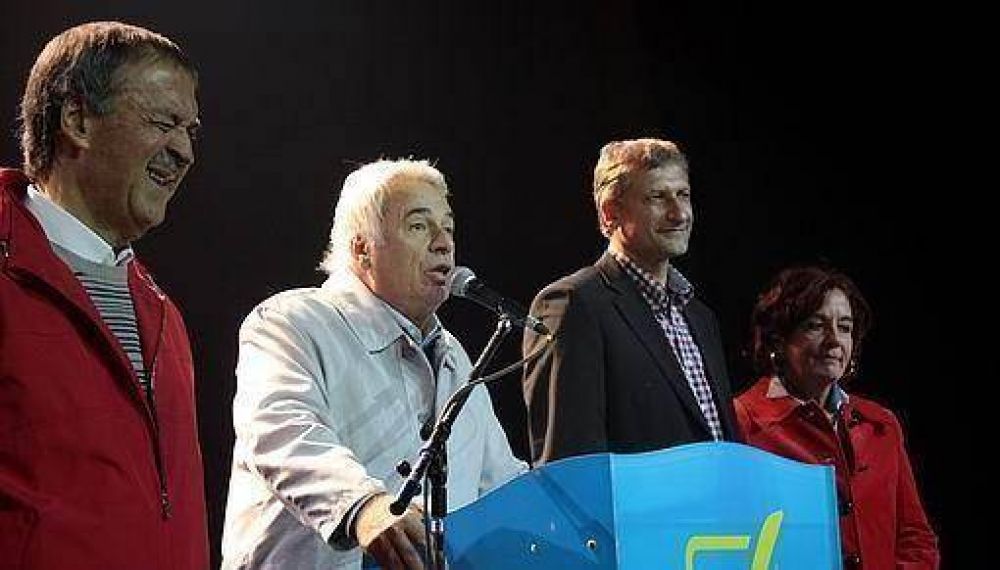 De la Sota, Campana, Vigo y Schiaretti, juntos en aniversario de la muerte de Evita