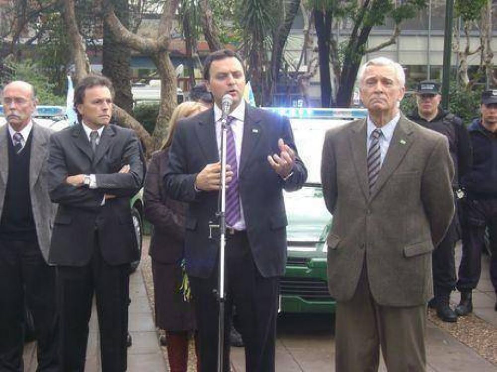 Daniel Ivoskus encabez� la presentaci�n de la nueva Unidad de Monitoreo M�vil