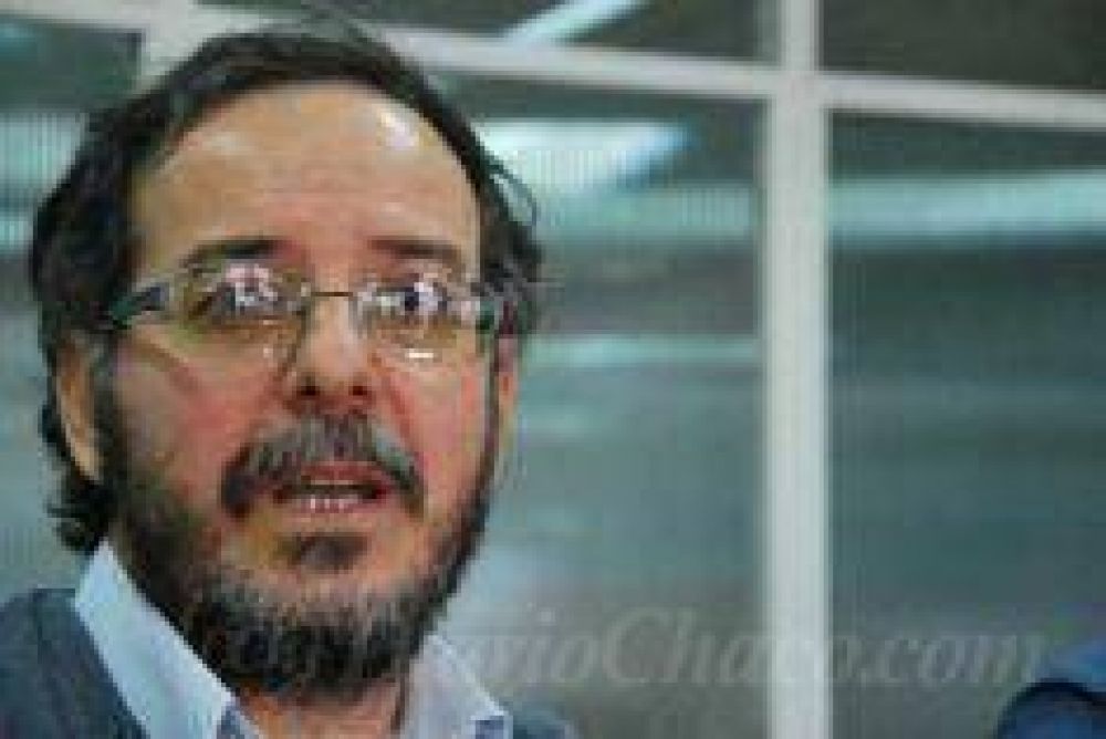 Mart�nez: el resultado de los comicios de Santa Fe fue �un gran espaldarazo a Binner en castigo al kirchnerismo�