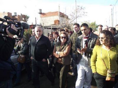 Chiche Duhalde y un nuevo apoyo a G�mez en Lan�s