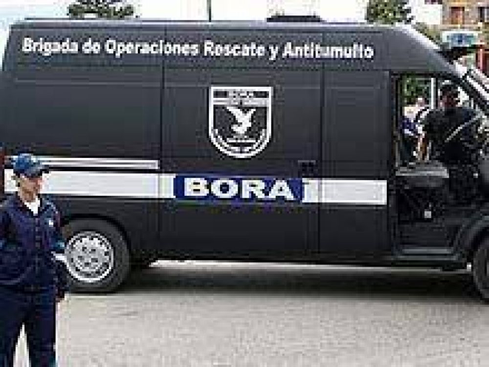 Polic�a rionegrina incorporar�a nuevo veh�culo antidisturbios por $2,4 millones