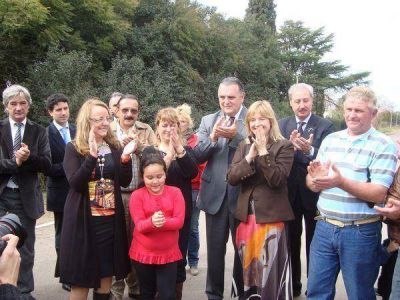 Alicia Kirchner, �lvarez Rodr�guez y Carossi inauguraron obras