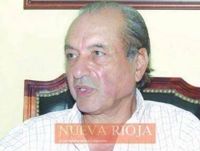 Eduardo Menem defendi� la figura pol�tica de su hermano 