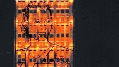 Con aires de campa�a porte�a, Cristina rindi� homenaje a Evita