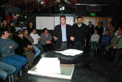 Paco y Ciurca escucharon, escribieron y tambi�n hablaron en Tunuy�n