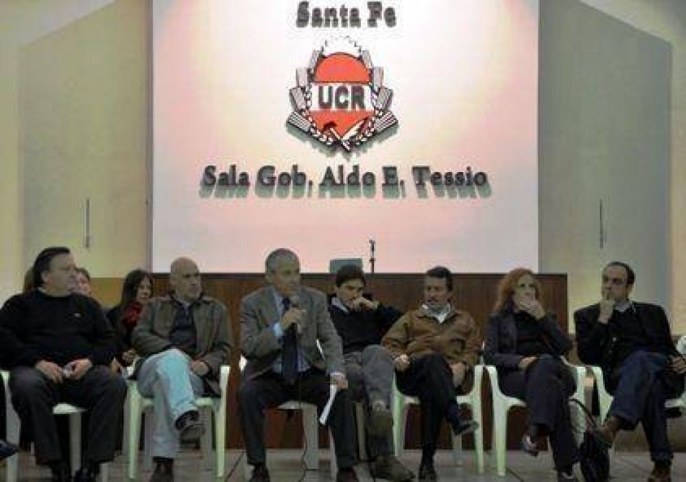 El sector del radicalismo que conduce Barletta analiz� el triunfo del Frente Progresista 		