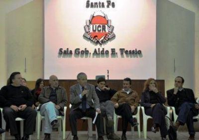 El sector del radicalismo que conduce Barletta analiz� el triunfo del Frente Progresista 		