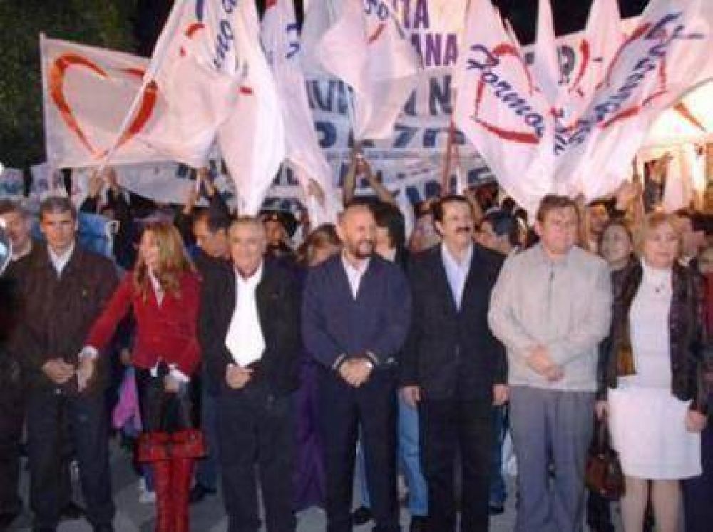 Reapareci� el bogadismo y cop� toda la parada