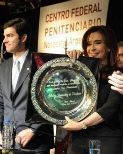 Elogios de la Presidenta a las nuevas c�rceles