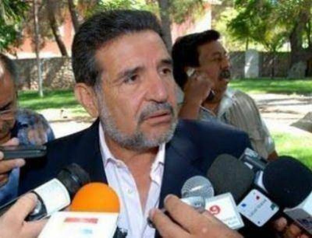 El Gobernador relativiz� enfrentamientos entre sus listas