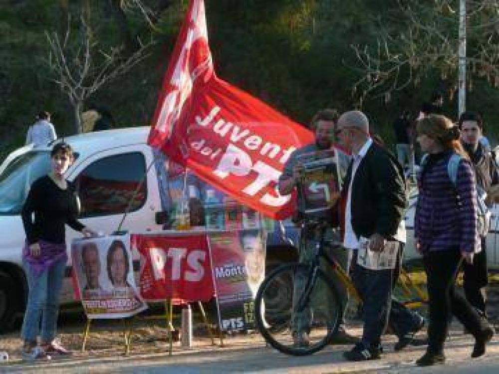 Militantes PTS de campa�a en la ciudad 