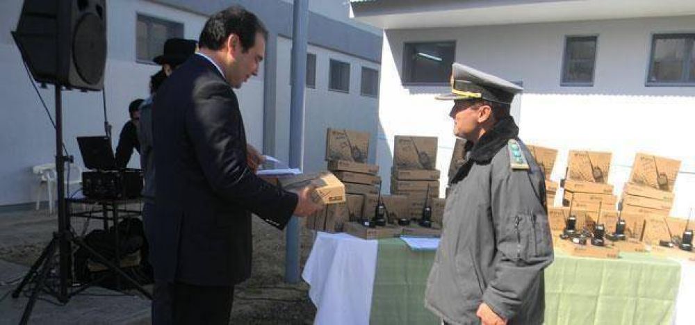 El Ministro Gobierno inaugur� pabell�n de visitas �ntimas en la Unidad Penal N�1 