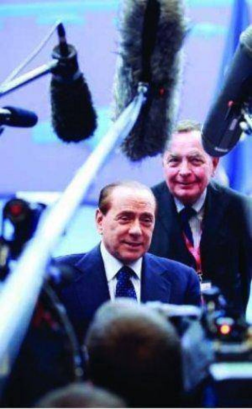 Berlusconi se juega por una ley a medida