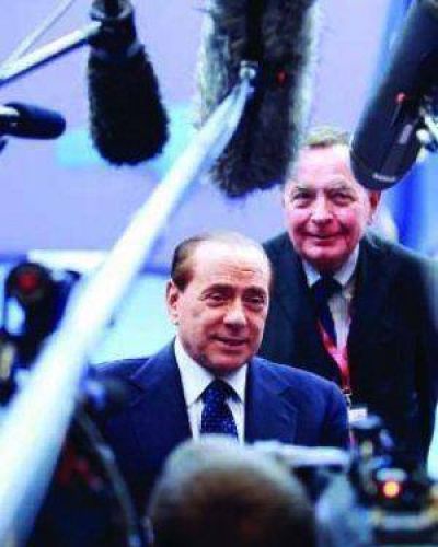 Berlusconi se juega por una ley a medida