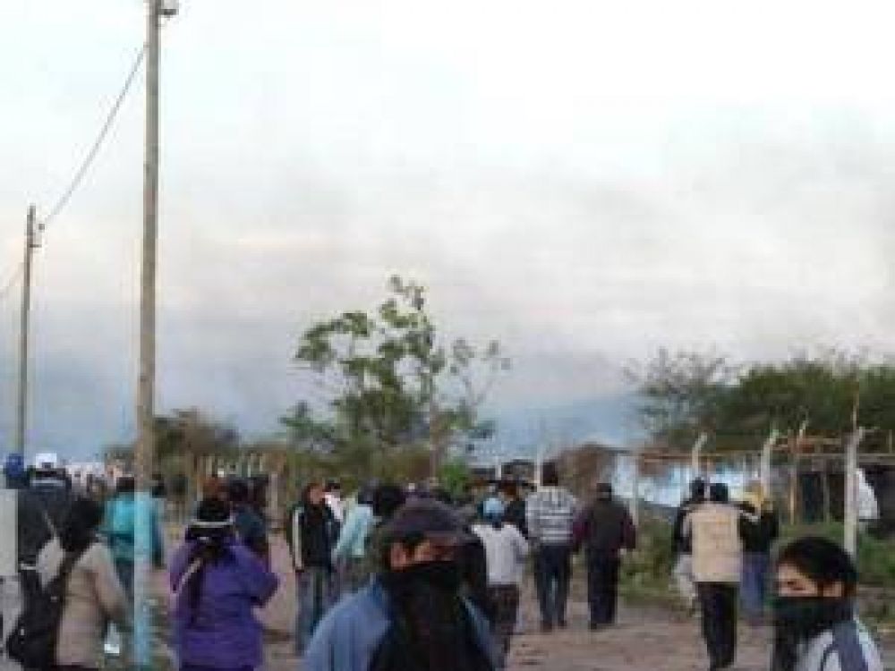 Jujuy: tres fallecidos y una persona con muerte cerebral tras los incidentes en Ledesma