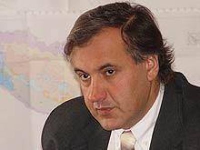 Formalizaron pedido para interpelar al ministro Accatino