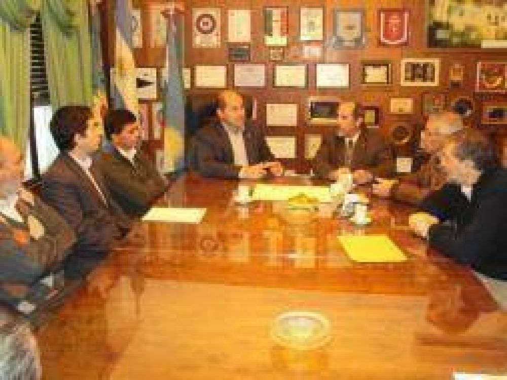 Ensenada: Comuna firm� convenio con Universidad de La Plata
