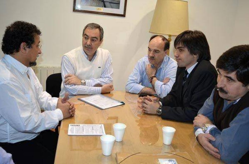 El Municipio respald� la campa�a por la ley 844 contra la especulaci�n y el agio