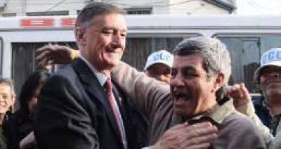 Binner revel� que apoyar�a a Alfons�n en un eventual ballottage