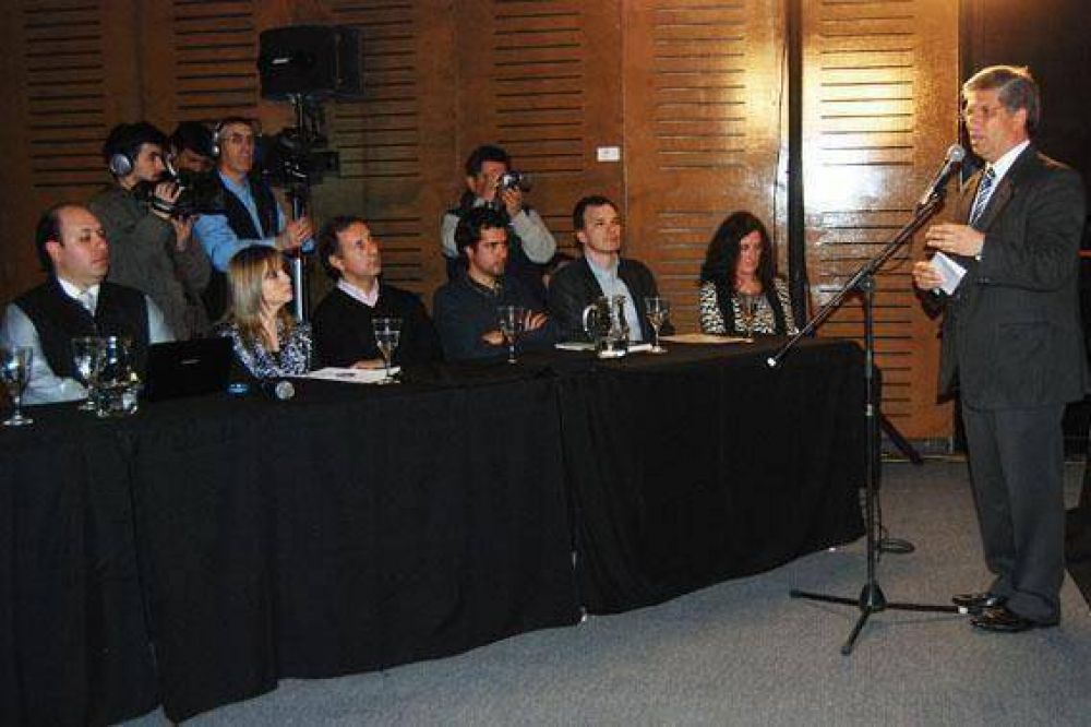 El pr�ximo martes se conocer� al ganador del concurso �Aprovechamiento de las aguas del R�o Quinto�