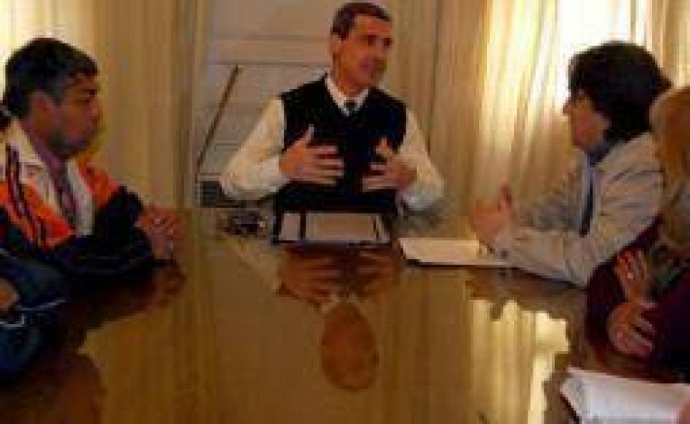 Casa de Gobierno insiste en mostrar las bondades de la �Tarjeta Federal�