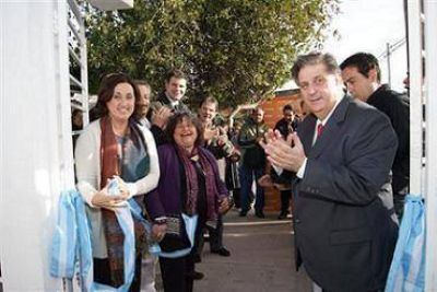 Se inaugur� el Centro de Atenci�n Primaria del barrio Parque Lasa