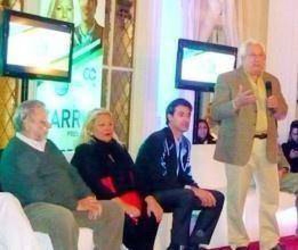 Carri� present� la lista de la Coalici�n 