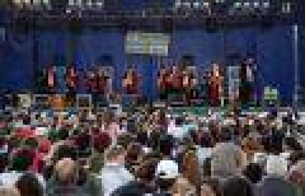 Se realiz� el lanzamiento de la 66� Expo Rural Pehuaj� 2011	 	 	   