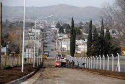 Todo preparado para la inauguraci�n este domingo del nuevo tramo de la calle Quintana