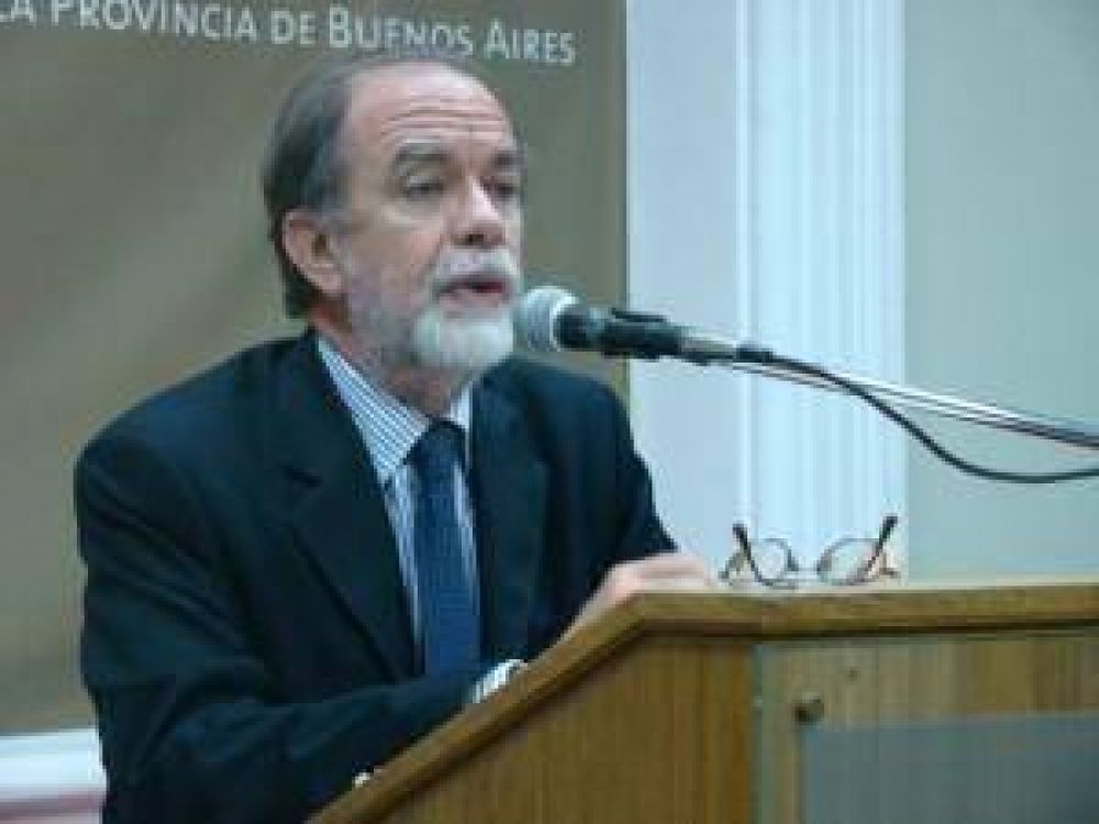 En su visita a nuestra ciudad, Gonzalez Fraga fue duro con Boudou	 