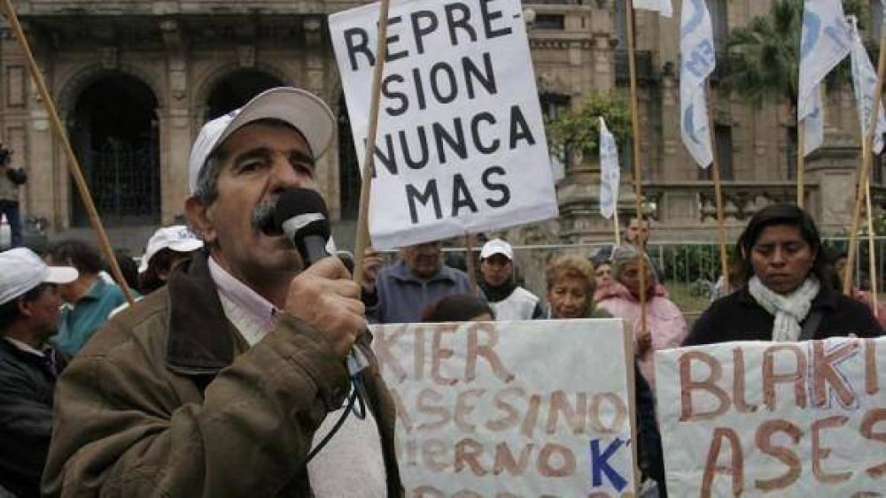 Voces tucumanas se alzaron en repudio a la salvaje represi�n en Jujuy 