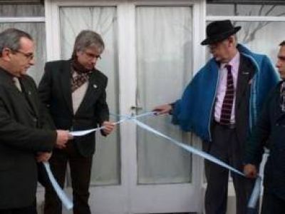 Se inaugur� la ampliaci�n de la Biblioteca "V�ctor Freiberg" de Del Carril