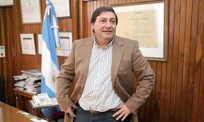 Parisi se ilusiona con la reelecci�n, como candidato del PJ