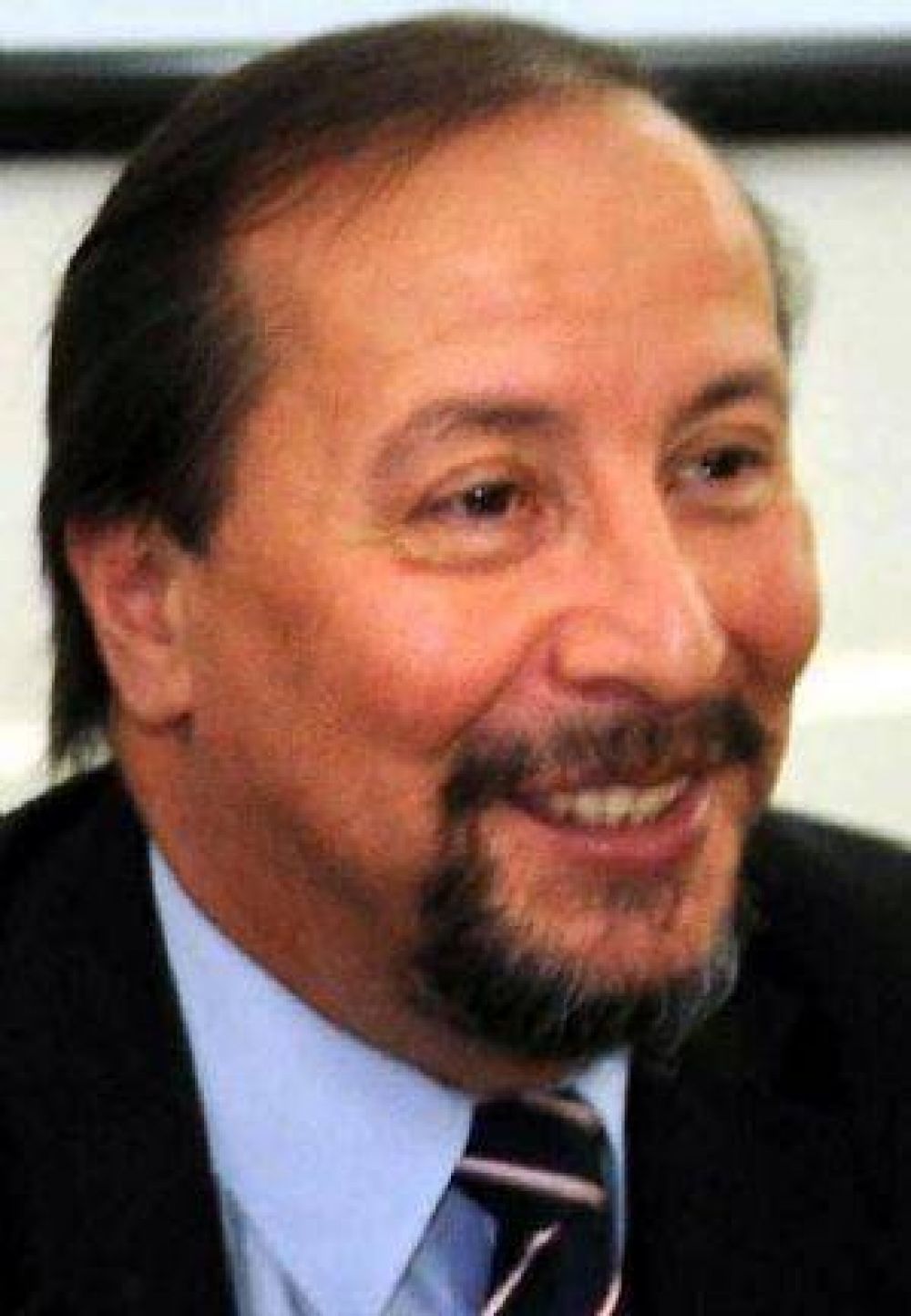 Siete acusaciones en el pedido de Jury al titular de Irrigaci�n