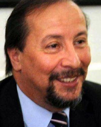 Siete acusaciones en el pedido de Jury al titular de Irrigaci�n