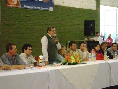 Multitudinaria reuni�n de militantes y dirigentes del Movimiento Peronista Renovador