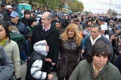 UNA INTENDENTA CON VISION DE FUTURO, DIJO EL SENADOR NIKISCH