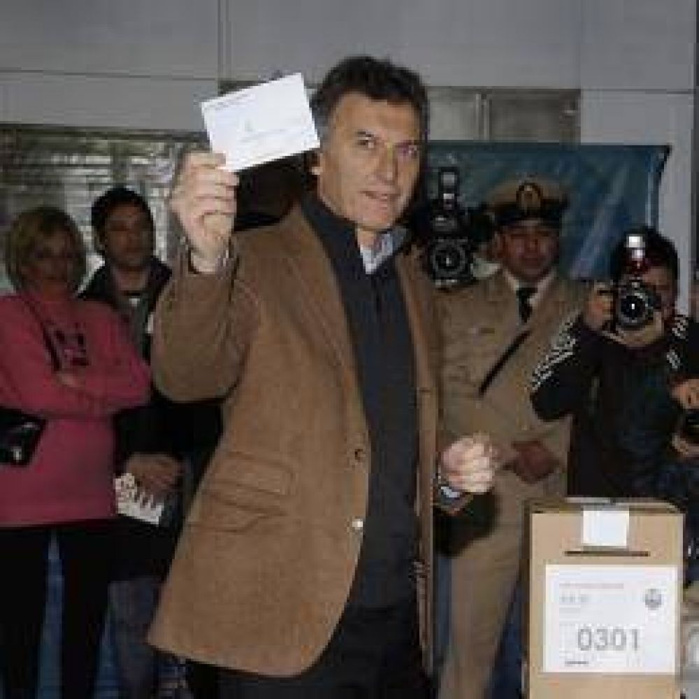 Macri le sac� m�s de 28 puntos a Filmus en el balotaje y logr� la reelecci�n en la Ciudad