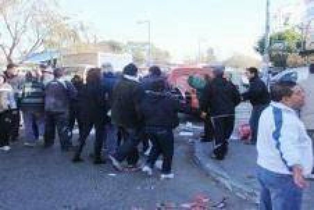 Alfons�n denunci� agresiones en Solano y acus� a militantes del intendente Guti�rrez