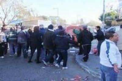 Alfons�n denunci� agresiones en Solano y acus� a militantes del intendente Guti�rrez
