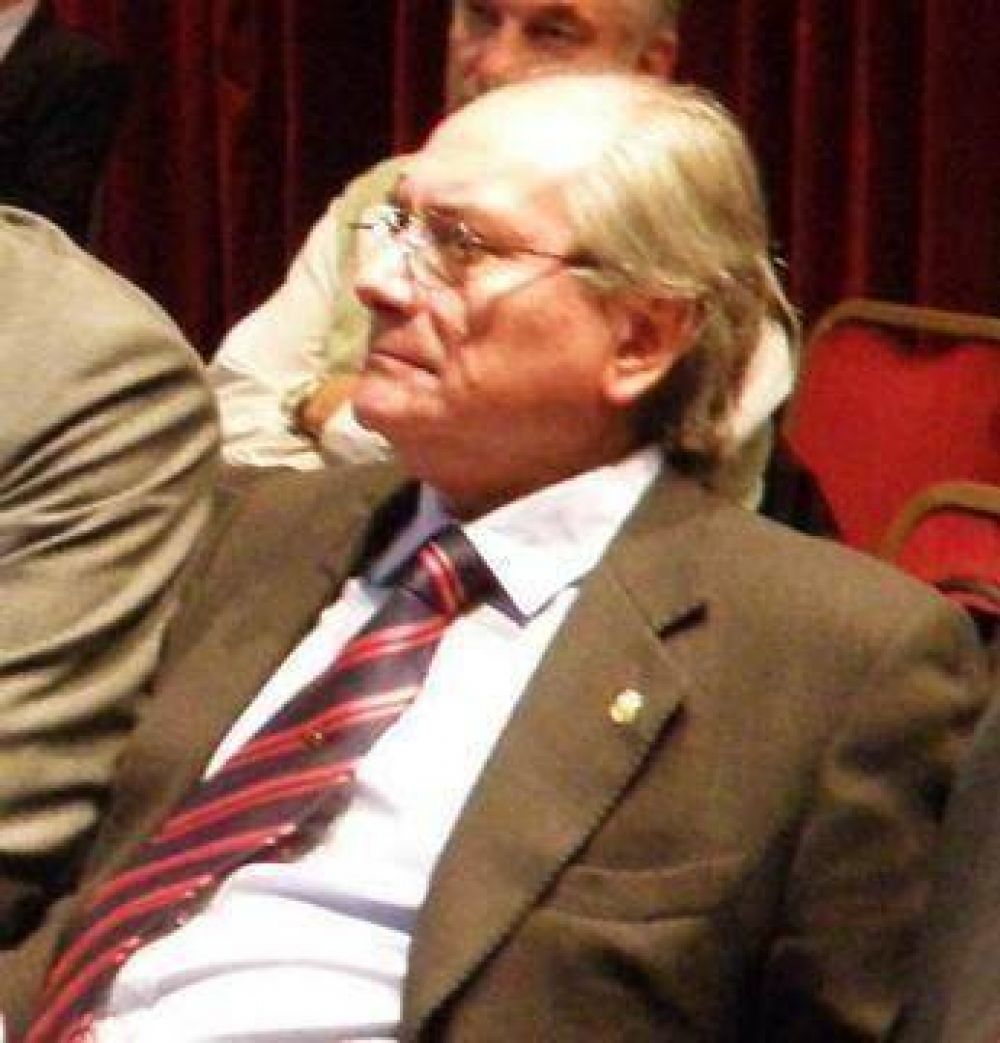 El gobierno design� un veedor en Edersa